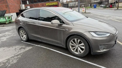 TESLA MOTORS Model X 6-seter adaptiv cruisekontroll ryggekamera panorama sol