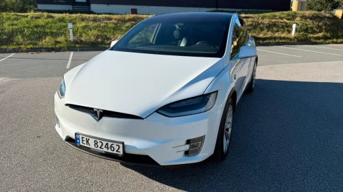 TESLA Model X 75D 4WD 5-s