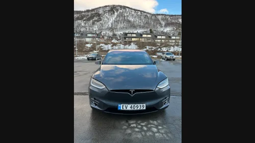 TESLA Model X 75D 4WD 5-s