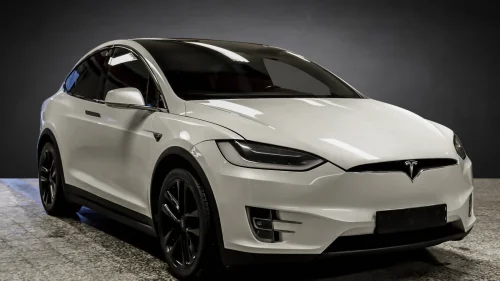 TESLA Model X 75D 4WD 5-s - 1 EIER