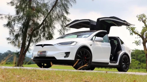 TESLA MOTORS Model X MODEL X 193KW