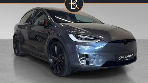 TESLA Model X | Performance/Ludicrous | 33.600km | 22" hju | C-delete