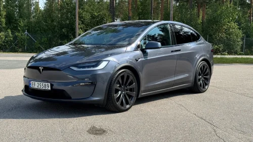 TESLA Model X Performance 6-s