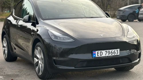 TESLA Model Y Tesla Model Y Long Range AWD 462hk (2022)