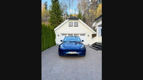 TESLA Model Y Long Range AWD
