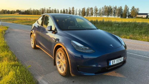 TESLA Model Y Long Range AWD