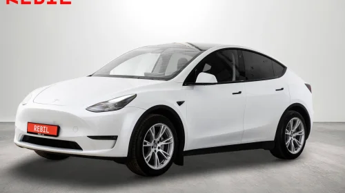 TESLA Model Y 533km(WLTP)/LR/AWD/Ryzen/Navi/R.kam/Pano/AP/V.pump/Krok