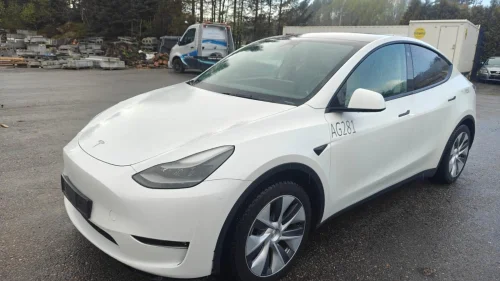 TESLA Model Y SKADET | LONG RANGE | AWD