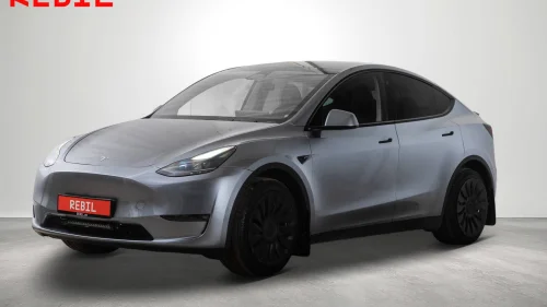 TESLA Model Y 533km(WLTP)/LR/AWD/Ryzen/Navi/Rkam/Pano/AP/V.pumpe/Krok
