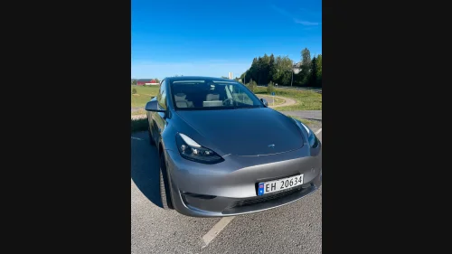 TESLA Model Y Long Range AWD