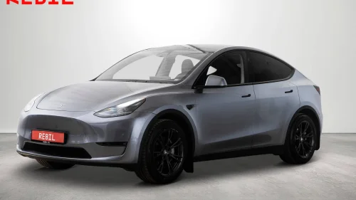 TESLA Model Y 533km(WLTP)/LR/AWD/Ryzen/Krok/Navi/R.kam/Pano/AP/Vpumpe