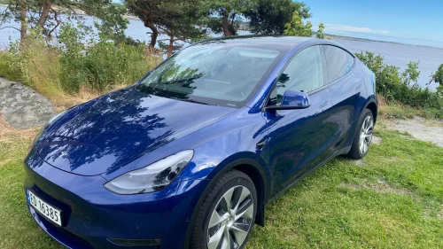 TESLA Model Y Pen!Krok.HIFI.P.sens.LongR.AWD.Skinn.Pano