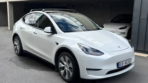 TESLA Model Y Long Range AWD