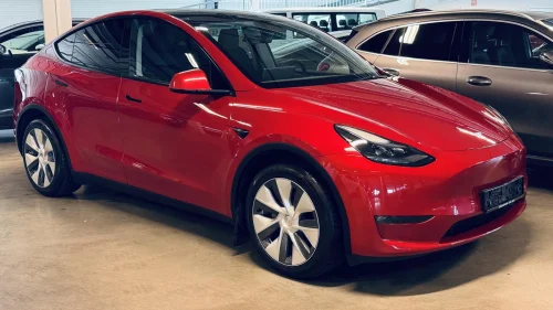 TESLA Model Y LR - 4WD - H. Feste - Autopilot - Tar innbytte