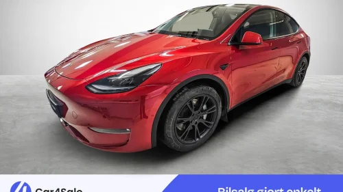 TESLA Model Y Long Range AWD / 507km / Premium / S+V / AP / 1-Eier ++