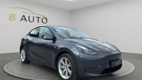 TESLA Model Y Long Range AWD, 507km, Autopilot, Krok, Premium ++
