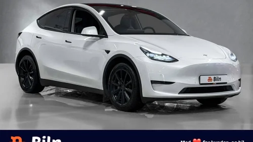 TESLA Model Y Long Range AWD /Krok/Autopilot/Skinn/Premium/HIFI/Pano