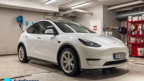 TESLA Model Y Long Range // AWD // Garanti