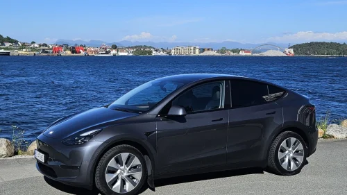 TESLA Model Y Long Range AWD
