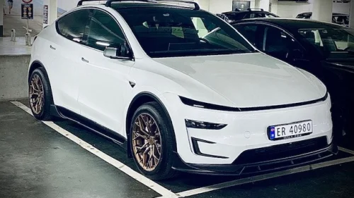 TESLA Model Y Premium Long Range AWD