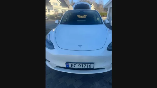 TESLA Model Y Long Range | 4X4 | Hengerfeste | Autopilot | 1-Eier
