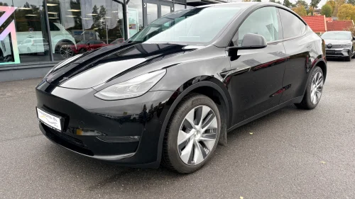 TESLA Model Y Long Range AWD/Skinn