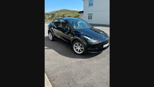 TESLA Model Y Long Range AWD Autopilot premium lyd Panorama 1 eier
