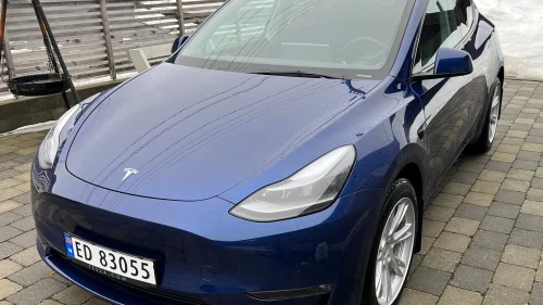 TESLA Model Y Long Range AWD