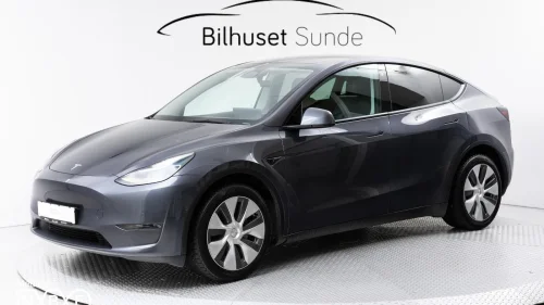 TESLA Model Y Long Range AWD Premium,Hengerfeste,Skinn,Pano++