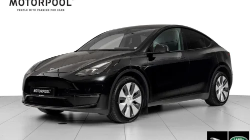 TESLA Model Y Long Range 4WD/ Pano/ Skinn/ ACC++