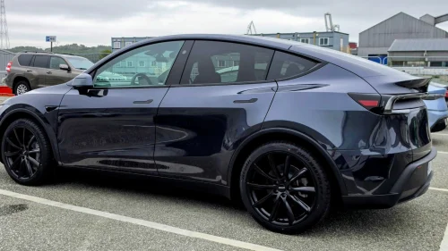 TESLA Model Y Premium Long Range AWD