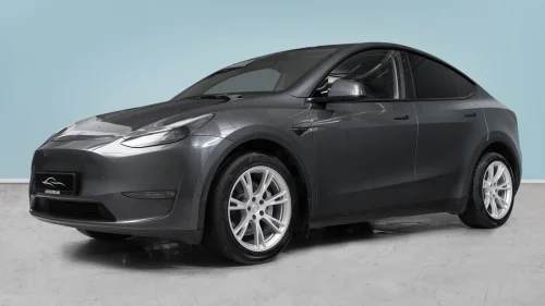 TESLA Model Y Long Range / AWD / Autopilot / Krok / ACC