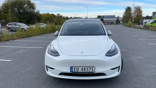 TESLA Model Y Long Range AWD