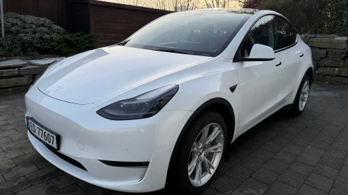 TESLA Model Y Long Range AWD