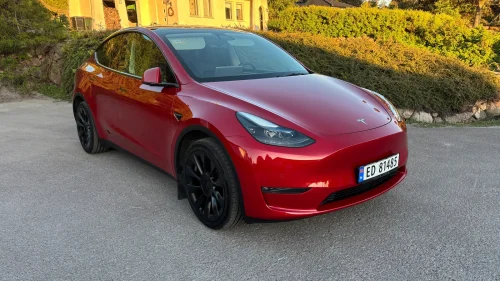 TESLA Model Y Long Range AWD