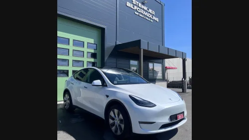 TESLA Model Y Long Range AWD 533 km/ Premium interiør