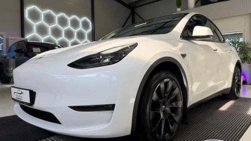 TESLA Model Y Long Range AWD | 1 eier | AMD ryzen | Euok 30.06.2028