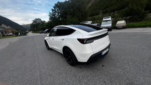 TESLA Model Y Premium Long Range AWD