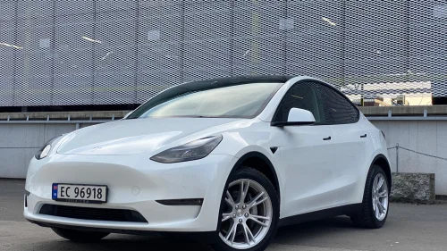 TESLA Model Y Long Range AWD