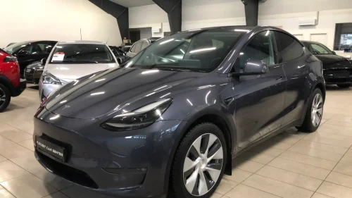 TESLA Model Y LONG RANGE, AWD, KROK,PANO,AP,PREMIUM,NORSK 19"+19"