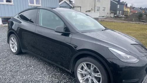 TESLA Model Y Long Range AWD