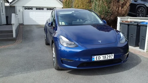 TESLA Model Y Long Range AWD