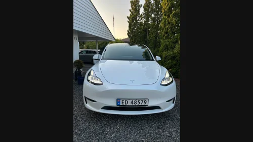 TESLA Model Y Long Range AWD