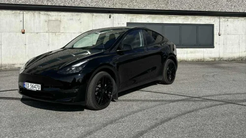 TESLA Model Y Long Range AWD