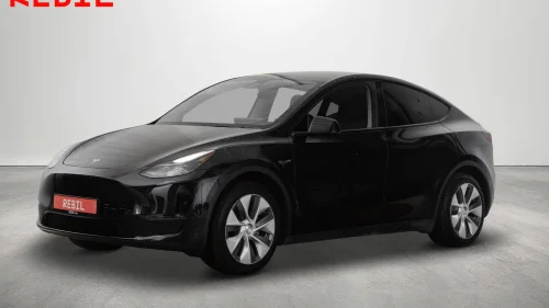 TESLA Model Y 542km(WLTP)/LR/AWD/Ryzen/Navi/R.kam/Pano/AP/V.pumpe