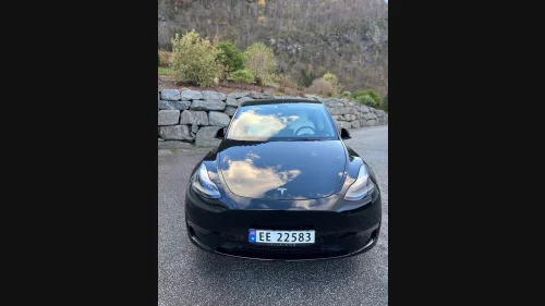 TESLA Model Y Long Range AWD - Parkeringssensor-Krok-Keramisk lakkb.