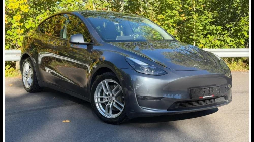 TESLA Model Y LONG RANGE//PREMIUM//4X4//PREMIUM LYD//AP FSD 3.0//