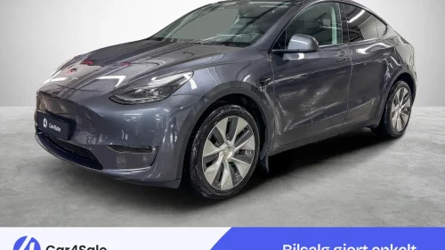 TESLA Model Y LR AWD 533km / H.feste / Pano / NAVI / P.varmer