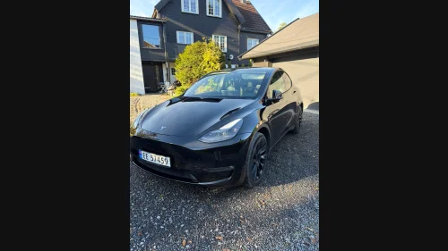 TESLA Model Y Long Range AWD