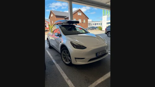TESLA Model Y Long Range, AWD